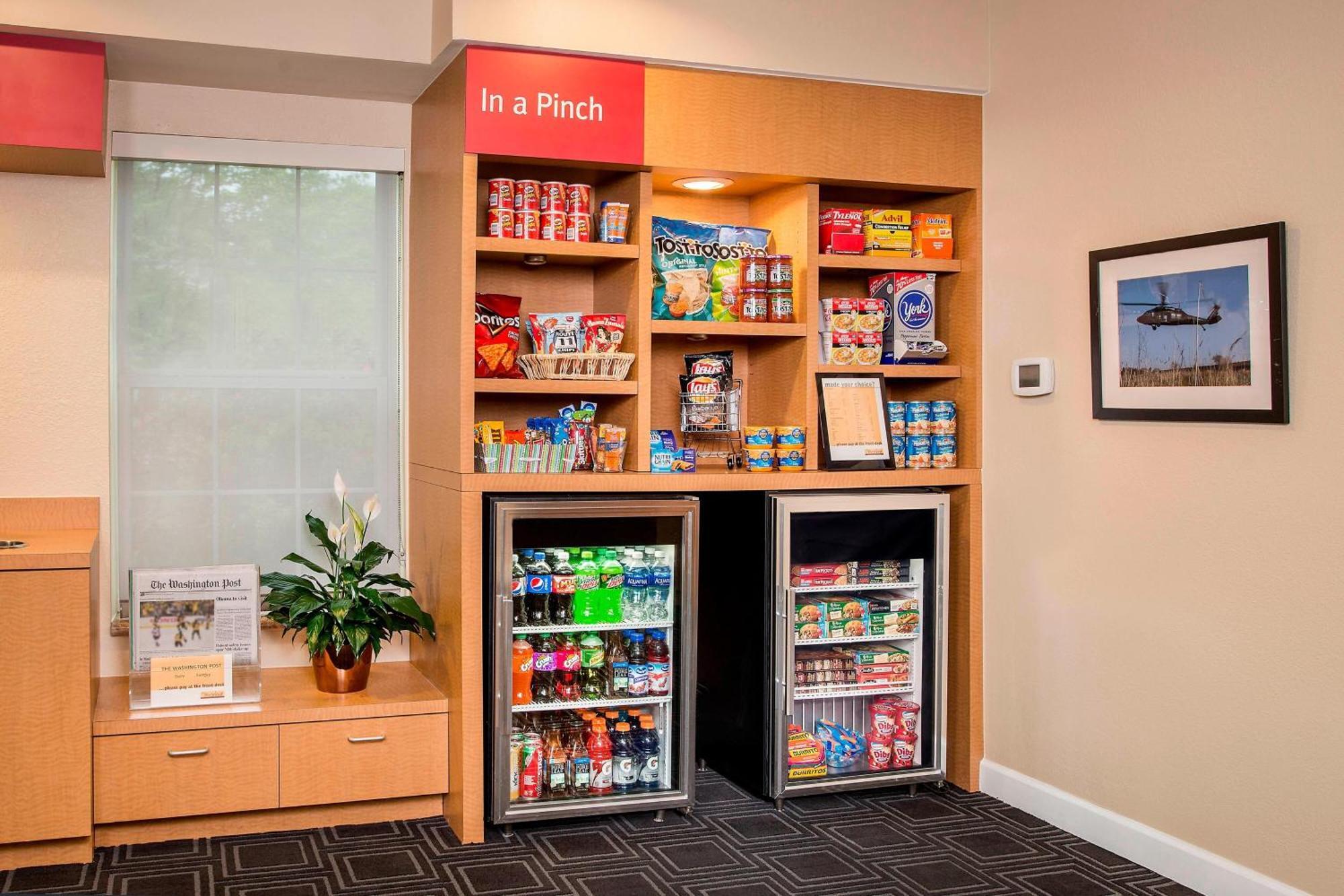 Towneplace Suites By Marriott Clinton At Joint Base Andrews Ngoại thất bức ảnh